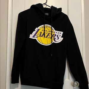 Like new! Los Angeles Lakers Black Hoodie